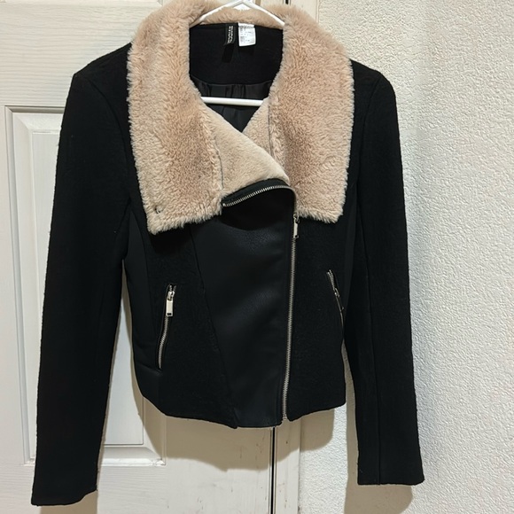 Divided by H&M Black jacket Size 8 - Picture 1 of 7